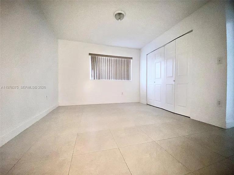 2740 W 62nd St #203 — Photo 8