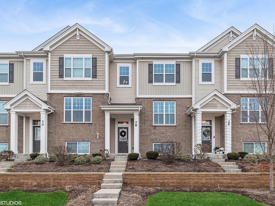 1st image of 28 E Heritage Ct