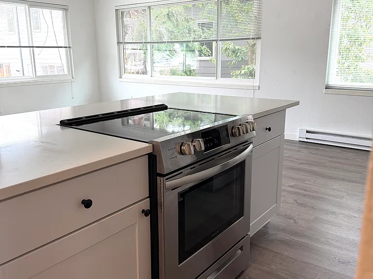 5220 California Ave SW #31 — Photo 12