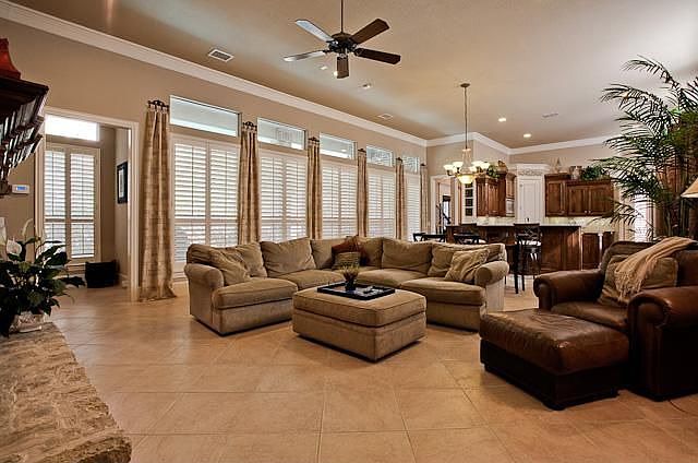 1st image of 2379 Briar Ct