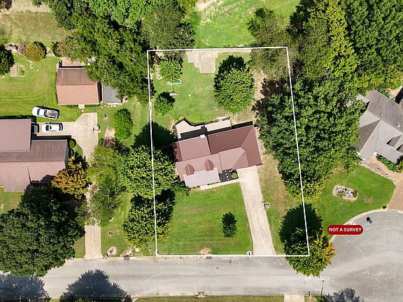 2nd image of 132 N Virginia Ave