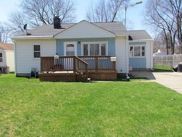 1st image of 601 Hollis Ave
