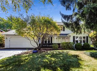 1324 Dartford Ct, Naperville, IL