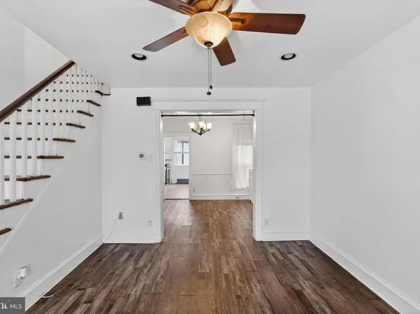 4549 D St, Philadelphia, PA 19120