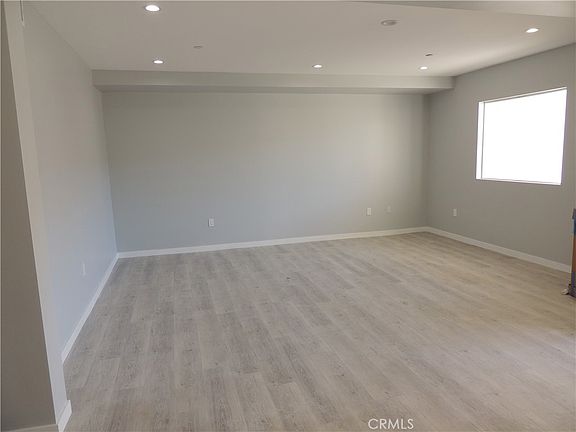 2nd image of 22735 Del Valle St #1