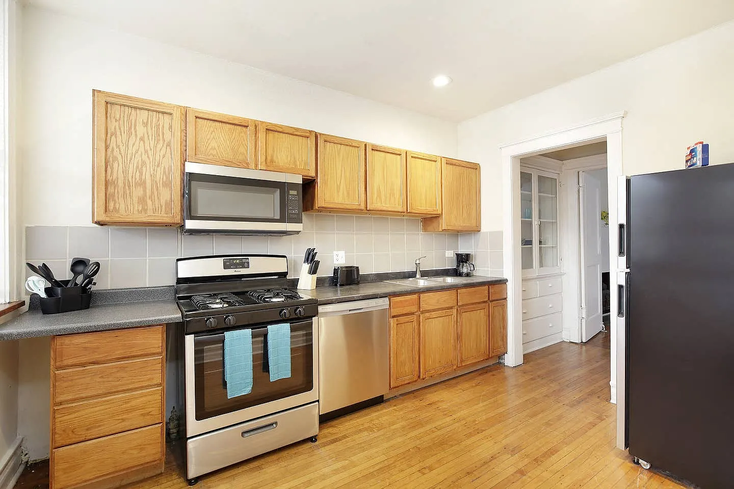 5124-26 S. University Ave — Photo 3