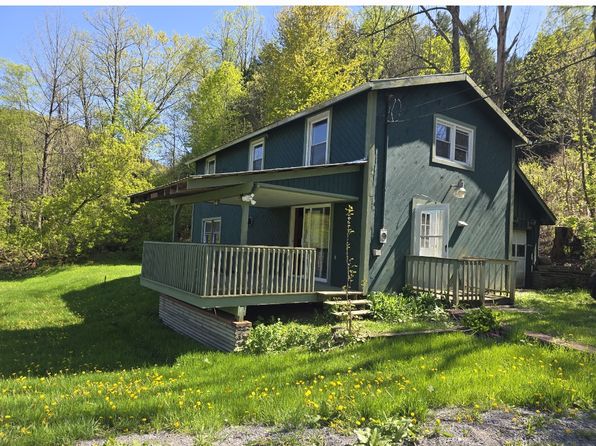 13 Callahan Ln