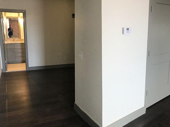 5th image of 226 1/2 E Main St APT 5