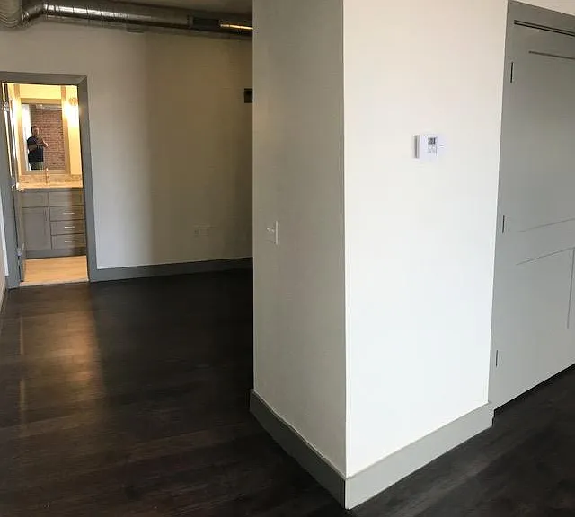 226 1/2 E Main St #5 — Photo 5