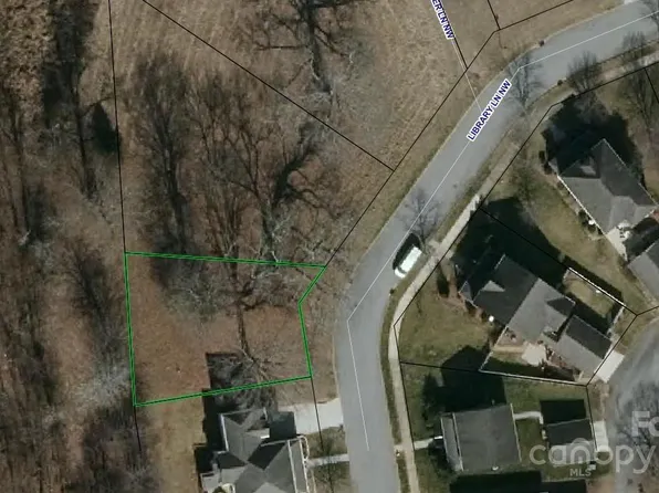 4111 Library Ln NW #48, Conover, NC 28613