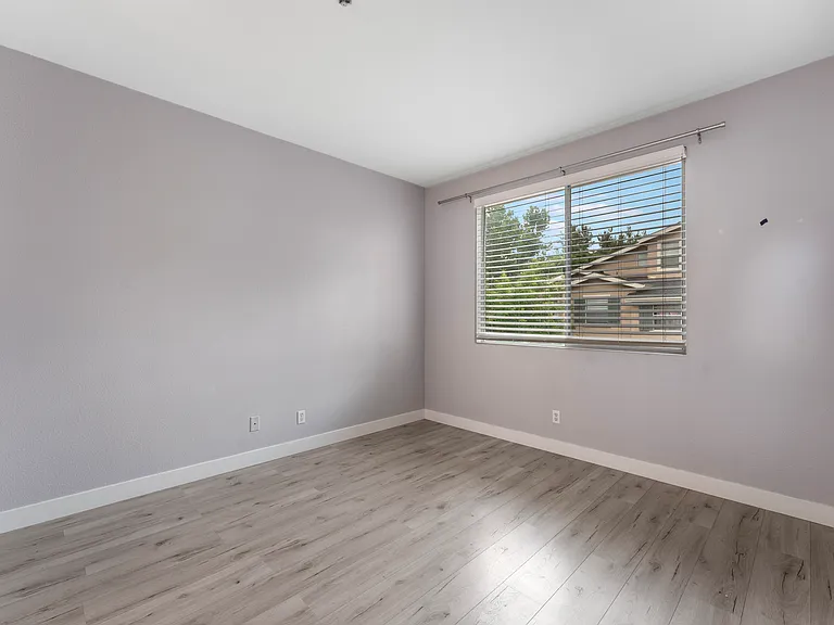 1007 Esparanza Way — Photo 19