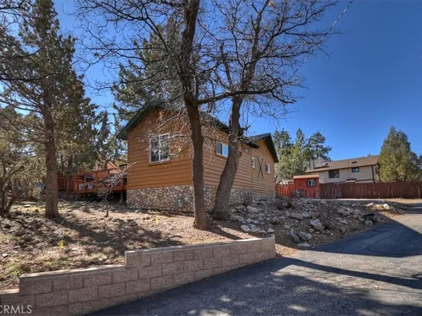 687 Villa Grove Ave, Big Bear City, CA 92314
