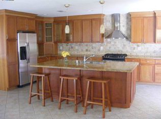 2077 Ramona Dr, Pleasant Hill, CA 94523
