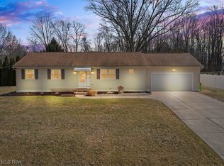 963 Sunset View Blvd, Tallmadge, OH 44278