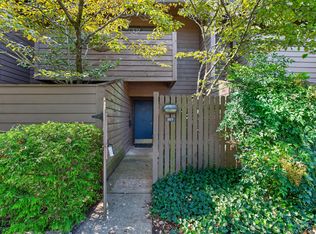750 Shaker Dr APT 207, Lexington, KY 40504