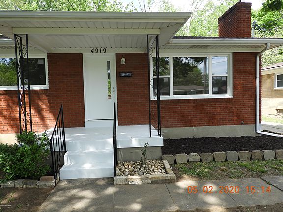 4th image of 4919 Axtell Ave