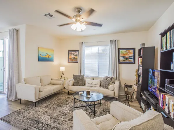 228 Foliage Pl, Fallbrook, CA 92028
