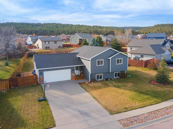 10273 Remmington St, Summerset, SD 57718