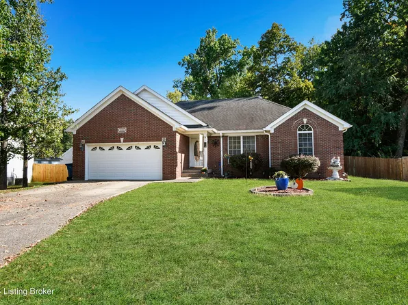 13005 Mills Edge Ct, Louisville, KY 40272