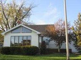 2822 Burr Oak Ave, Blue Island, IL 60406