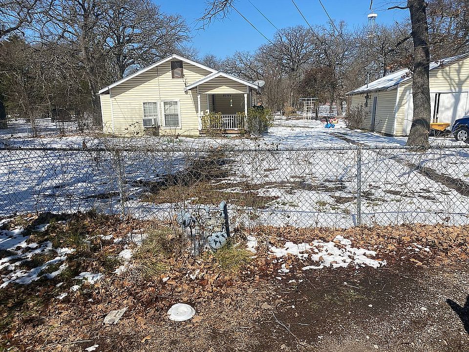 1st image of 2423 Picadilly Blvd