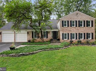 11009 Birdfoot Ct, Reston, VA 20191