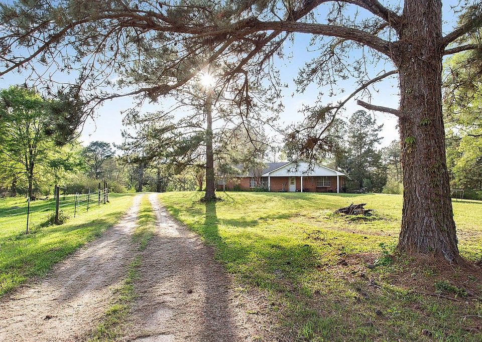 1st image of 8442 Peterson Rd