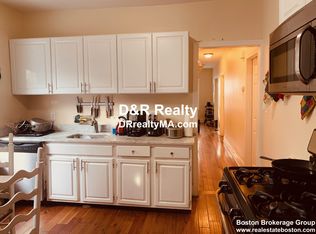 7 Taft St APT 1, Dorchester, MA 02125