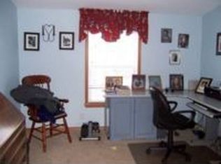 43 Maple St, Epsom, NH 03234