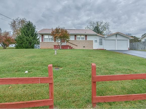 1st image of 1507 Sylvan Dr