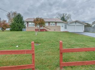 1507 Sylvan Dr, Johnson City, TN 37604