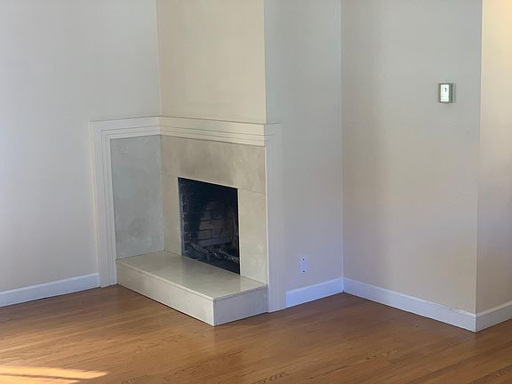 2nd image of 429 Corbett Ave APT 5