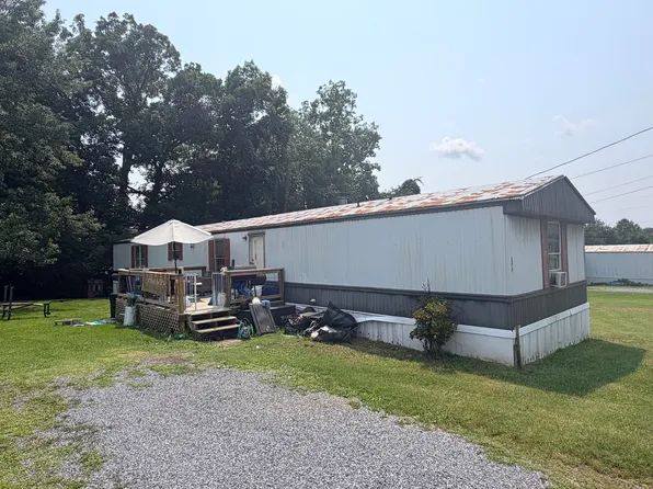 225 Gilbert St, Parrottsville, TN 37843