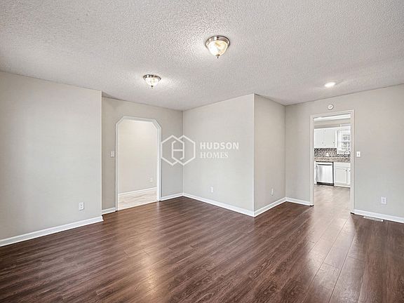 5th image of 1510 Belle Oaks Dr
