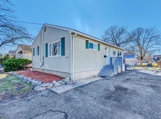 425 Sidorske Ave, Manville, NJ 08835