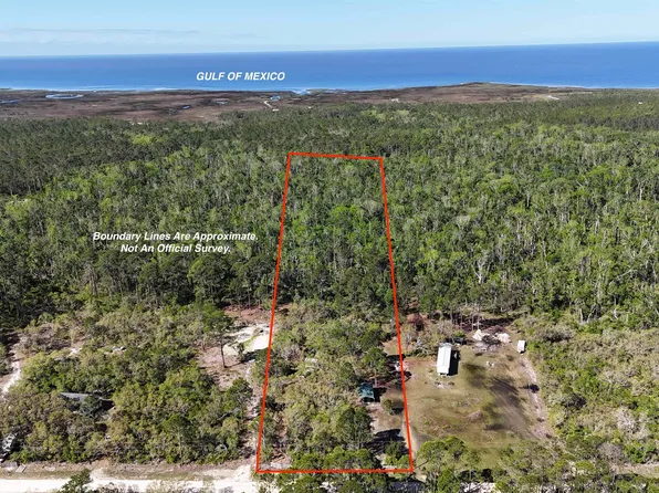 16649 W Royal Oak Dr, Perry, FL 32348