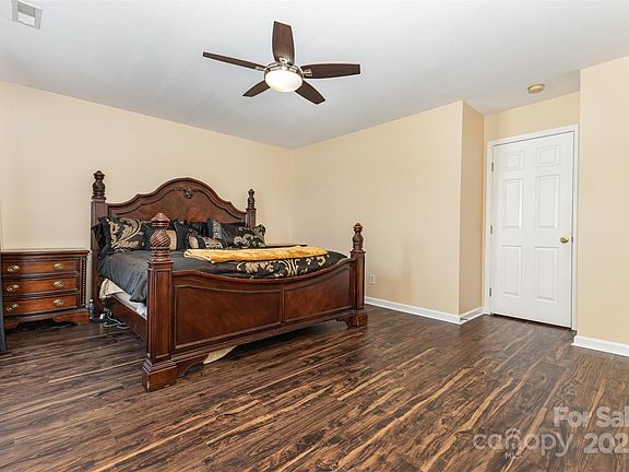 2nd image of 4208 Carl Parmer Dr