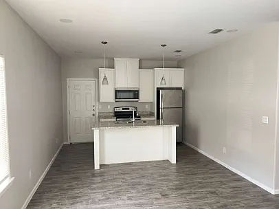 5705 Sandpiper Ave — Photo 2