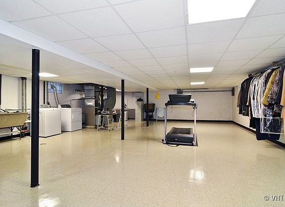 5th image of 9411 Lawler Ave