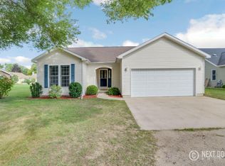 338 Maple St, Newaygo, MI 49337