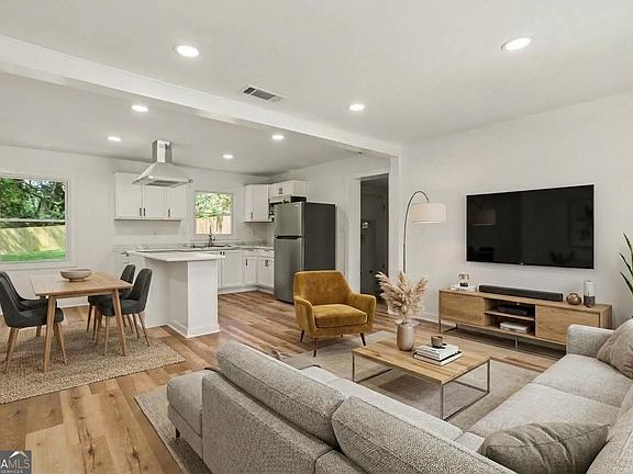 3rd image of 7585 Haley Dr