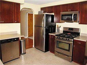 3rd image of 55 Sherwin Dr