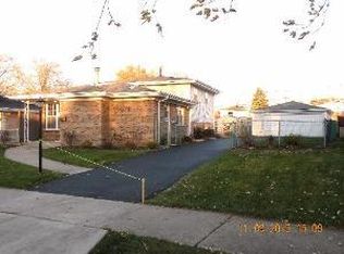 16411 Terry Ln, Oak Forest, IL