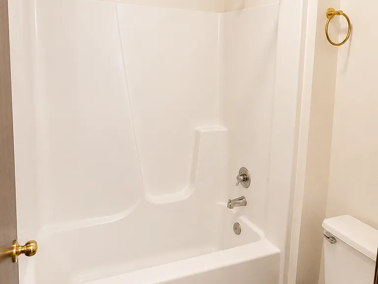 Rapids Studio Apartments — Photo 11