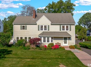 65 Auburn Road, West Hartford, CT 06119