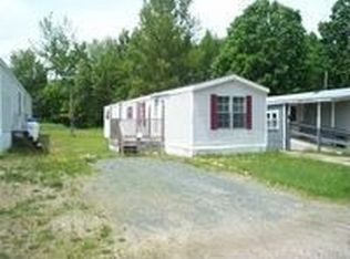 22 Cross St, Gorham, NH 03581