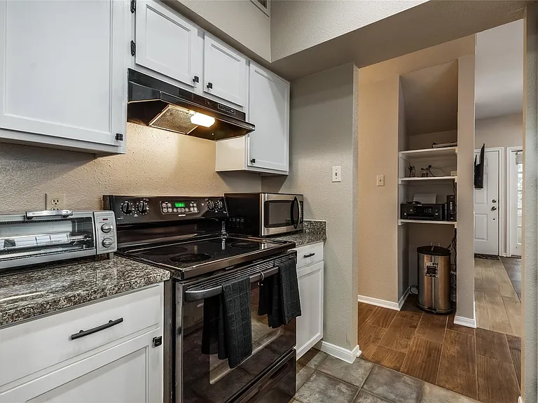 8055 Cambridge St #43 — Photo 7