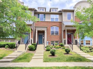 1556 Station Park Dr, Grayslake, IL 60030