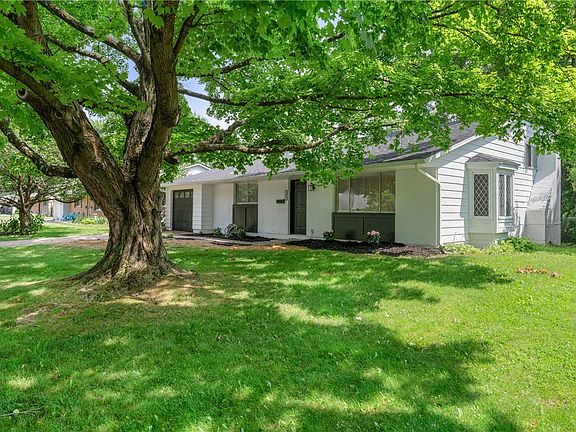 2nd image of 2524 Santa Rosa Dr