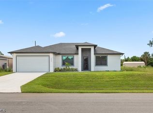 14070 Cedardale St, Fort Myers, FL 33905